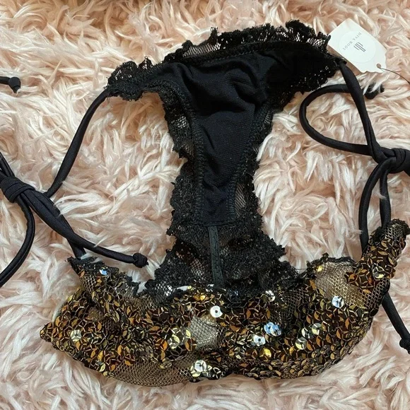 Black and Gold Sequins Bikini small and medium NWT - Picture 10 of 12